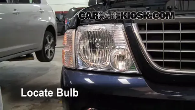 2002 Ford Explorer XLT 4.0L V6 Lights Headlight (replace bulb)